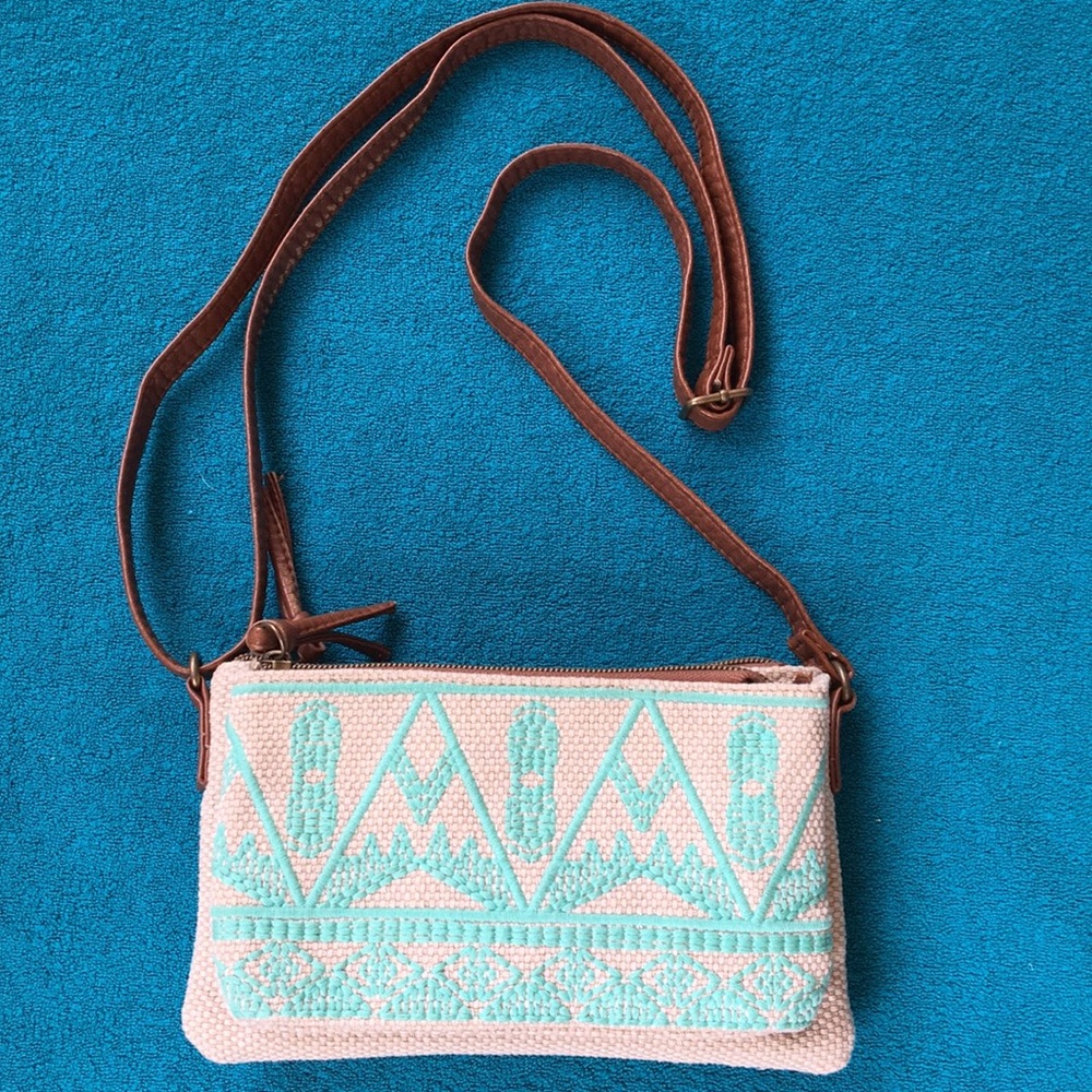 T-Shirt&Jeans Crossbody Bag